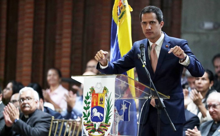 Venezuelanska Ustavna skupština ukinula parlamentarni imunitet Juanu Guaidou